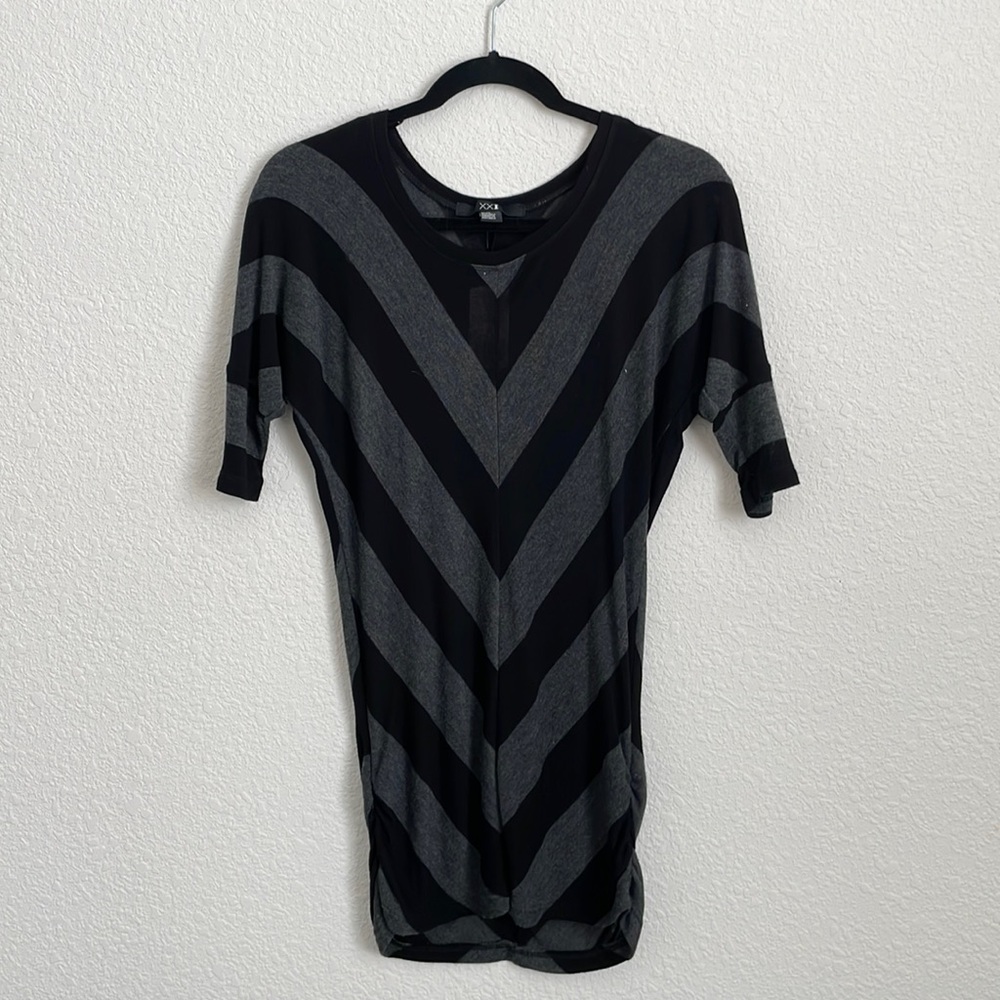 Forever 21 women’s knit top